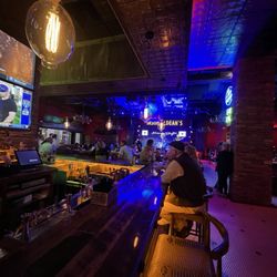 Jason Aldean’s Kitchen + Bar - Kind of a sports bar with a country vibe