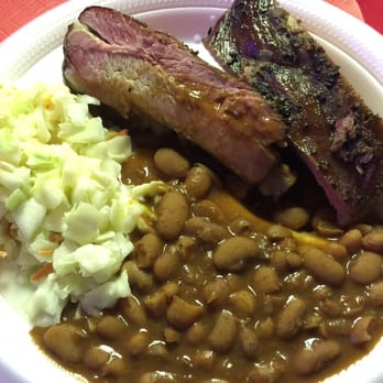 Bill's Bar-B-Que - Single plate with baby back ribs, cole slaw, and pinto beans. - Barbeque Near Me - Kerrville, Texas