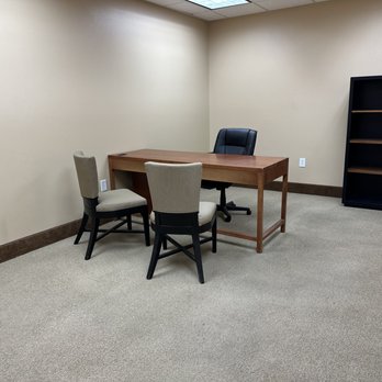 Officenest - Office 138 - Shared Office Spaces Near Me - Las Vegas, Nevada Officenest - Office 138 - Shared Office Spaces Near Me - Las Vegas, Nevada