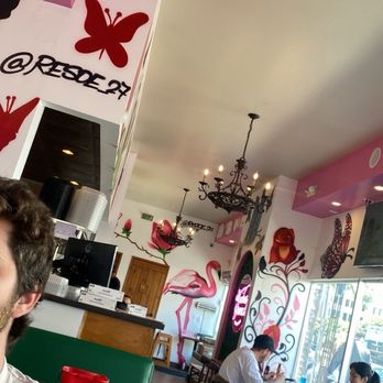 Madres Brunch - Interior - Breakfast & Brunch Near Me - Long Beach, California Madres Brunch - Interior - Breakfast & Brunch Near Me - Long Beach, California