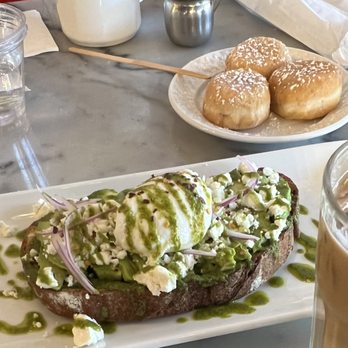 Le Cafe Du Val - Avocado Toast, Beignets - Cafes Near Me - Henderson, Nevada