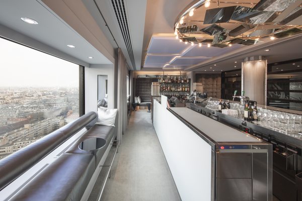 Twenty Third Bar by null
