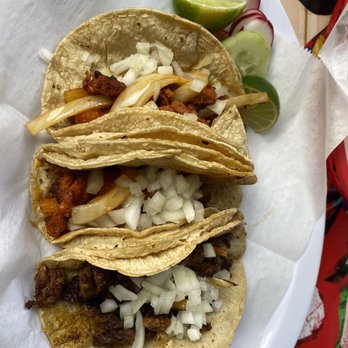 Seis Hermanas - Tacos al pastor and asada - Mexican Near Me - Conyers, Georgia