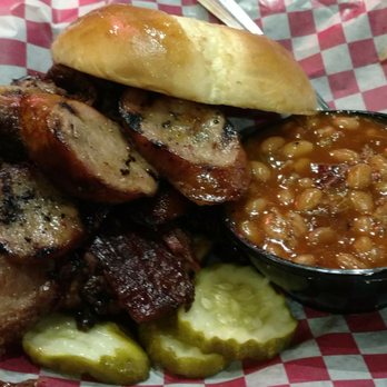 Famous Dave's Bar-B-Que - Hot link and brisket sandwich with Wilbur beans - Barbeque Near Me - Mesa, Arizona