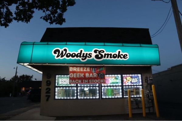 【激レア/2004年】SMOKING PHYCHO パロディストラップ 4点 WOODY'S TOBACCO SHOP - Updated September 2026 - 36 Photos - 9927 E