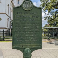 Site of Early Gunsmith Shop Marker - Site of Early Gunsmith Shop Marker, Baton Rouge