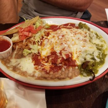 Tomasita's Albuquerque - Super Combo Plate - New Mexican Cuisine Near Me - Albuquerque, New Mexico Tomasita's Albuquerque - Super Combo Plate - New Mexican Cuisine Near Me - Albuquerque, New Mexico
