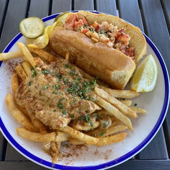 Matt's Fish Camp Lewes - Lobster Roll Warm - Seafood Near Me - Lewes, Delaware Matt's Fish Camp Lewes - Lobster Roll Warm - Seafood Near Me - Lewes, Delaware