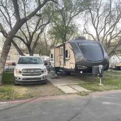 Sleepy Hollow Trailer Park - Spot #5 with vehicle parked- plenty of room!