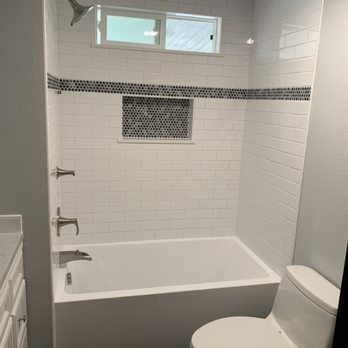 Montoya Tile - Finished tile walls, niche, and floor - Tiling Near Me Montoya Tile - Finished tile walls, niche, and floor - Tiling Near Me