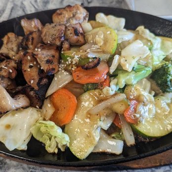 Sunna's Korean Restaurant - Chicken bulgogi - Korean Near Me - Sierra Vista, Arizona
