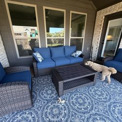 Furniture Outlet - Gorgeous patio set. And so well made