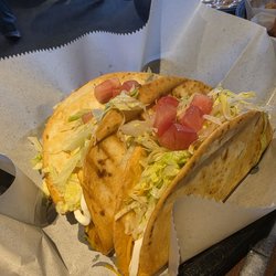 Lupe's - Golden beef tacos