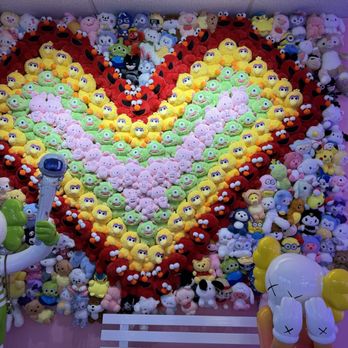Magic Claw - Toy Stores Near Me - Las Vegas, Nevada Magic Claw - Toy Stores Near Me - Las Vegas, Nevada