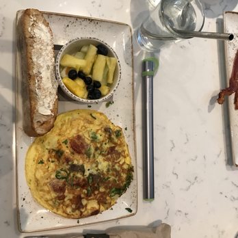 First Watch - Kale omelette with tomatoes and onions, they serve plastic straws but I bring my own everywhere, stainless steel from Lime Skies - Breakfast & Brunch Near Me - Jacksonville, Florida First Watch - Kale omelette with tomatoes and onions, they serve plastic straws but I bring my own everywhere, stainless steel from Lime Skies - Breakfast & Brunch Near Me - Jacksonville, Florida