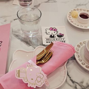 Hello Kitty Cafe - Place setting - Themed Cafes Near Me - Santa Clara, California Hello Kitty Cafe - Place setting - Themed Cafes Near Me - Santa Clara, California