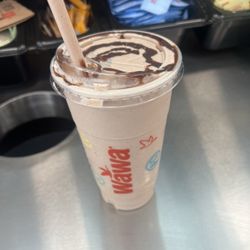 Wawa - Chocolate banana smoothie...to DIE for!