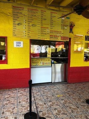 El Paisa Taqueria by null