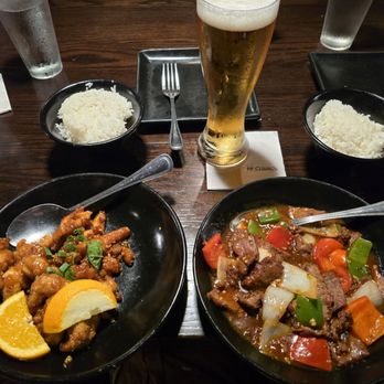 P.F. Chang's - Orange chicken and pepper steak - Chinese Near Me - Honolulu, Hawaii