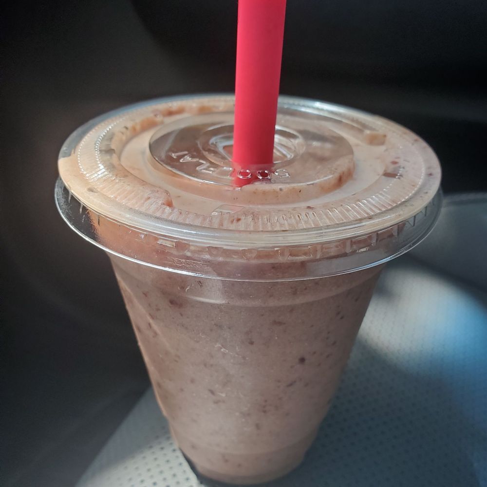 Shake it Sammie - Cherry Banana Smoothie - 12 oz. - Food Trucks Near Me Shake it Sammie - Cherry Banana Smoothie - 12 oz. - Food Trucks Near Me