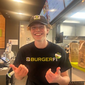 BurgerFi - Josh - Burgers Near Me - Bradenton, Florida
