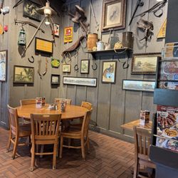 Cracker Barrel Old Country Store
