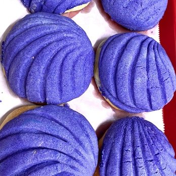 Ben's Bakery - Ube conchas filled with ube. - Bakeries Near Me - Brownsville, Texas Ben's Bakery - Ube conchas filled with ube. - Bakeries Near Me - Brownsville, Texas