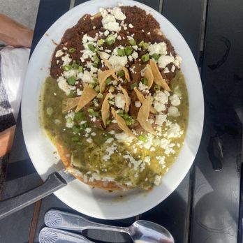 Esau's Cafe - Chilequiles and Eggs - Breakfast & Brunch Near Me - Carpinteria, California