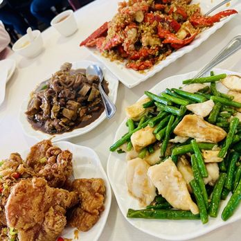 Farmers Restaurant - Chinese Near Me - Brooklyn, New York
