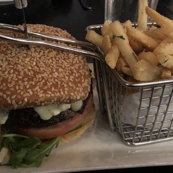 Snaps American Bistro - Brie fig jam burger - New American Near Me - Wantagh, New York Snaps American Bistro - Brie fig jam burger - New American Near Me - Wantagh, New York