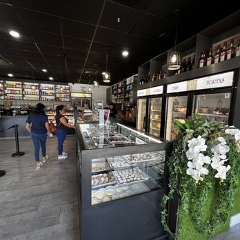 Buenos Aires Bakery & Cafe - Bakeries Near Me - Pembroke Pines, Florida Buenos Aires Bakery & Cafe - Bakeries Near Me - Pembroke Pines, Florida