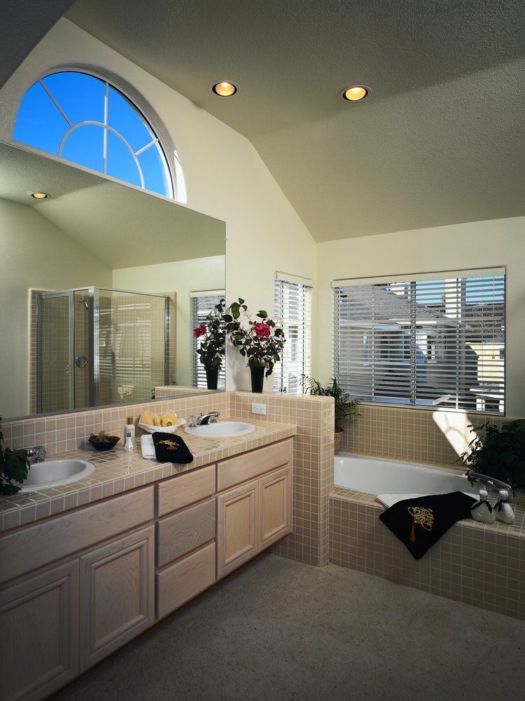 TEXAS APARTMENT LOCATORS Updated September 2024 69 Photos 119 Bay