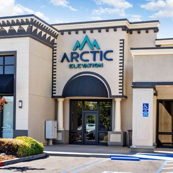 Arctic Elevation - Arctic Elevation's luxury wellness studio in Roseville -- your destination for IV therapy, NAD+ infusions, Cryotherapy, HydraFacial, and mor - IV Hydration Near Me - Roseville, California