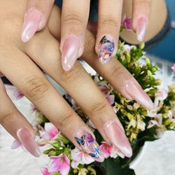 Sky Nails