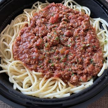 Olive Garden Italian Restaurant - Spaghetti with extra meat sauce (but there wasn't extra meat sauce) - Italian Near Me - Clovis, California Olive Garden Italian Restaurant - Spaghetti with extra meat sauce (but there wasn't extra meat sauce) - Italian Near Me - Clovis, California