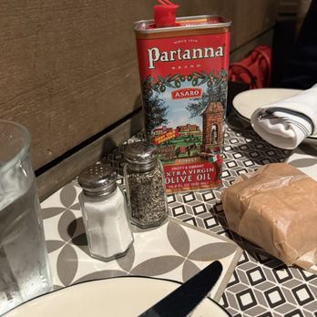 Bar 'Cino - Bread and EVOO - Italian Near Me - Westwood, Massachusetts
