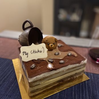 Daan Go Cake Lab - Tiramisu - Desserts Near Me - Toronto, Ontario