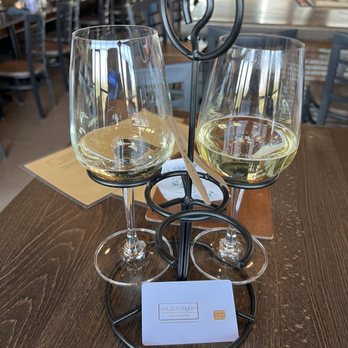 Wild Crush - Flight - Wine Bars Near Me - St. Louis, Missouri Wild Crush - Flight - Wine Bars Near Me - St. Louis, Missouri