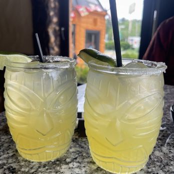 Azteca - Margaritas, cute glasses - Seafood Near Me - Hingham, Massachusetts