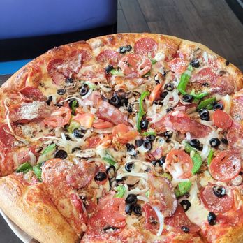 Mellow Mushroom Winter Park - Pizza Near Me - Winter Park, Florida Mellow Mushroom Winter Park - Pizza Near Me - Winter Park, Florida