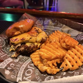 Smitty’s Smash Burger - Burgers Near Me - Lihue, Hawaii Smitty’s Smash Burger - Burgers Near Me - Lihue, Hawaii