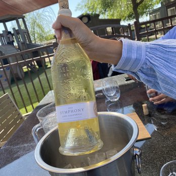 Michael David Winery - Wine Tasting Room Near Me - Lodi, California Michael David Winery - Wine Tasting Room Near Me - Lodi, California