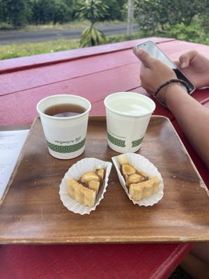 Big Island Bees by null