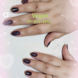 Vegan Nails & Spa - Gel manicure