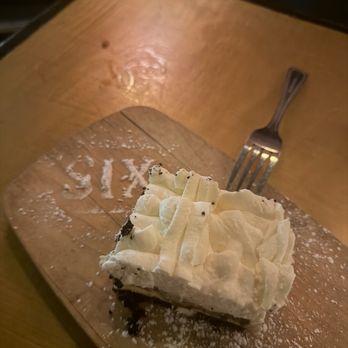 The Six Chow House - Banana Cream dessert. - New American Near Me - Studio City, California The Six Chow House - Banana Cream dessert. - New American Near Me - Studio City, California