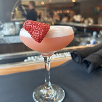 Delaney's Tavern - Strawberry Fields - New American Near Me - Orlando, Florida