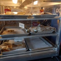 Resto Cafe - Empanadas , tequenos