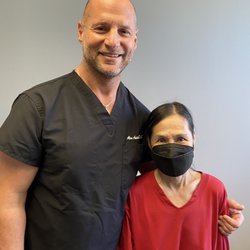 ANTEBI ALON D.O. - Dr. Antebi and Stella (10 weeks after hip replacement)