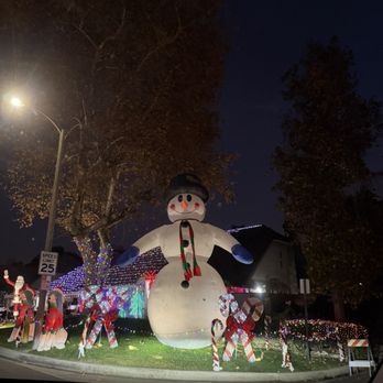 Thoroughbred Christmas Lights - Local Flavor Near Me - Rancho Cucamonga, California Thoroughbred Christmas Lights - Local Flavor Near Me - Rancho Cucamonga, California
