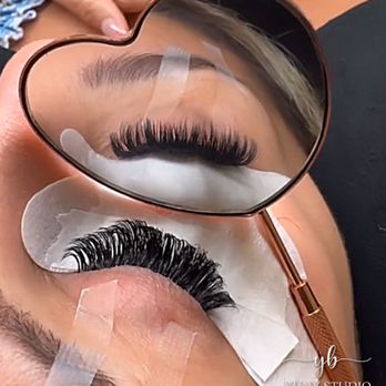 Yuny Studio Brows and Lashes - Eyelash Service Near Me - North Miami Beach, Florida Yuny Studio Brows and Lashes - Eyelash Service Near Me - North Miami Beach, Florida